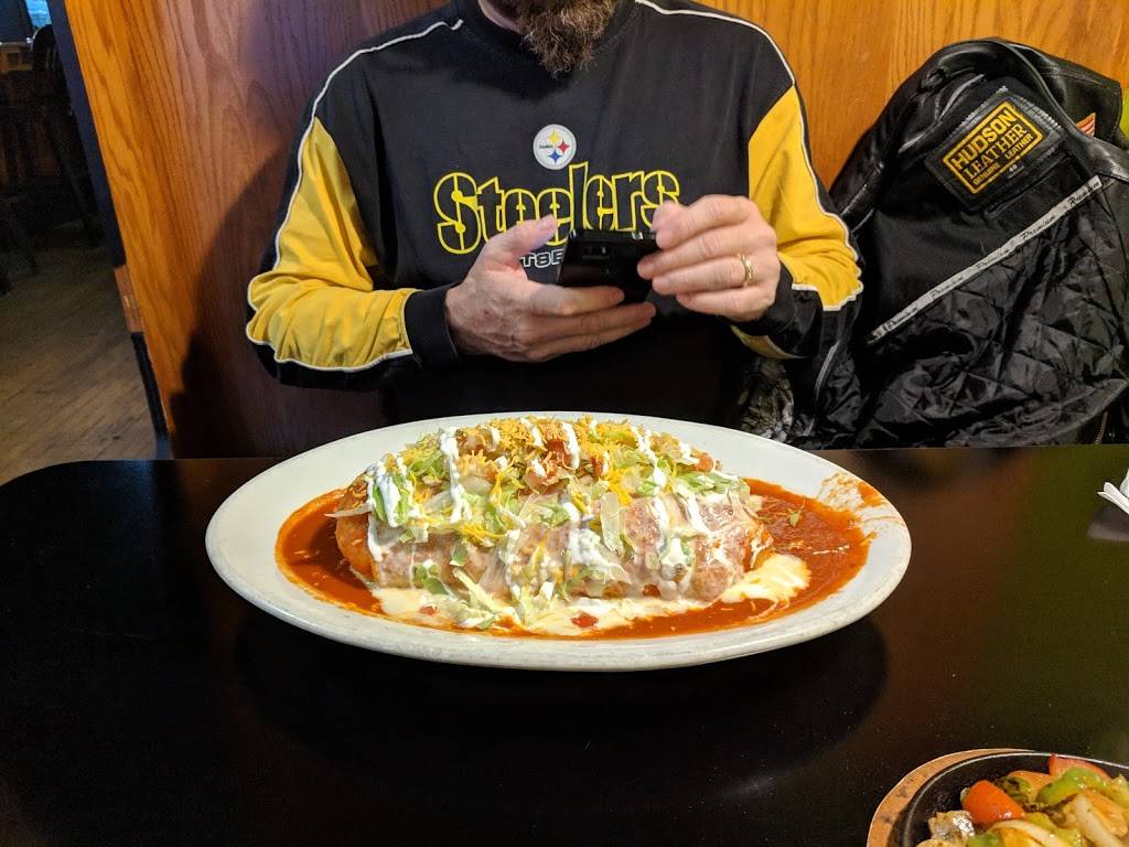 Morenos Casual Dining | restaurant | 109 W Findlay St, Carey, OH 43316, USA | 4193967374 OR +1 419-396-7374