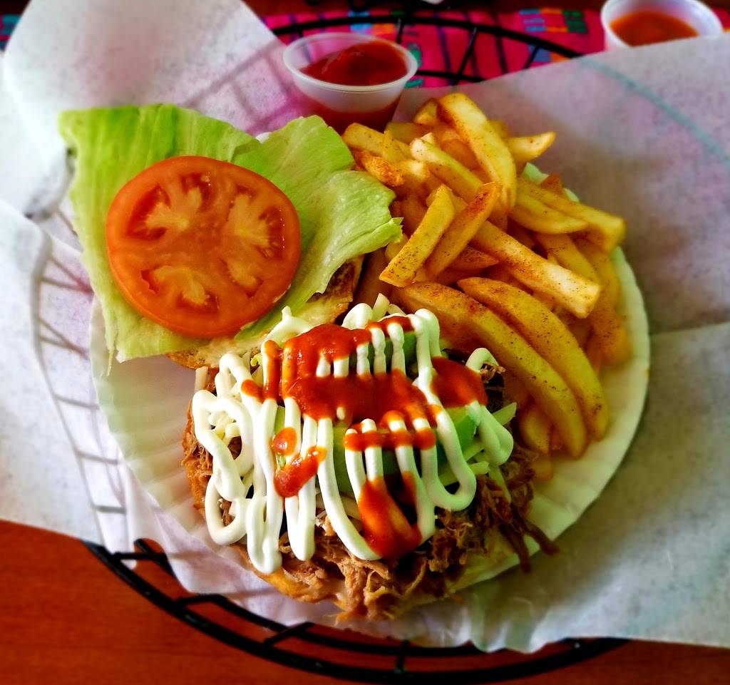 Sombreros Mexican Cuisine & Café | restaurant | 76 Main St, Stanardsville, VA 22973, USA | 4349909153 OR +1 434-990-9153