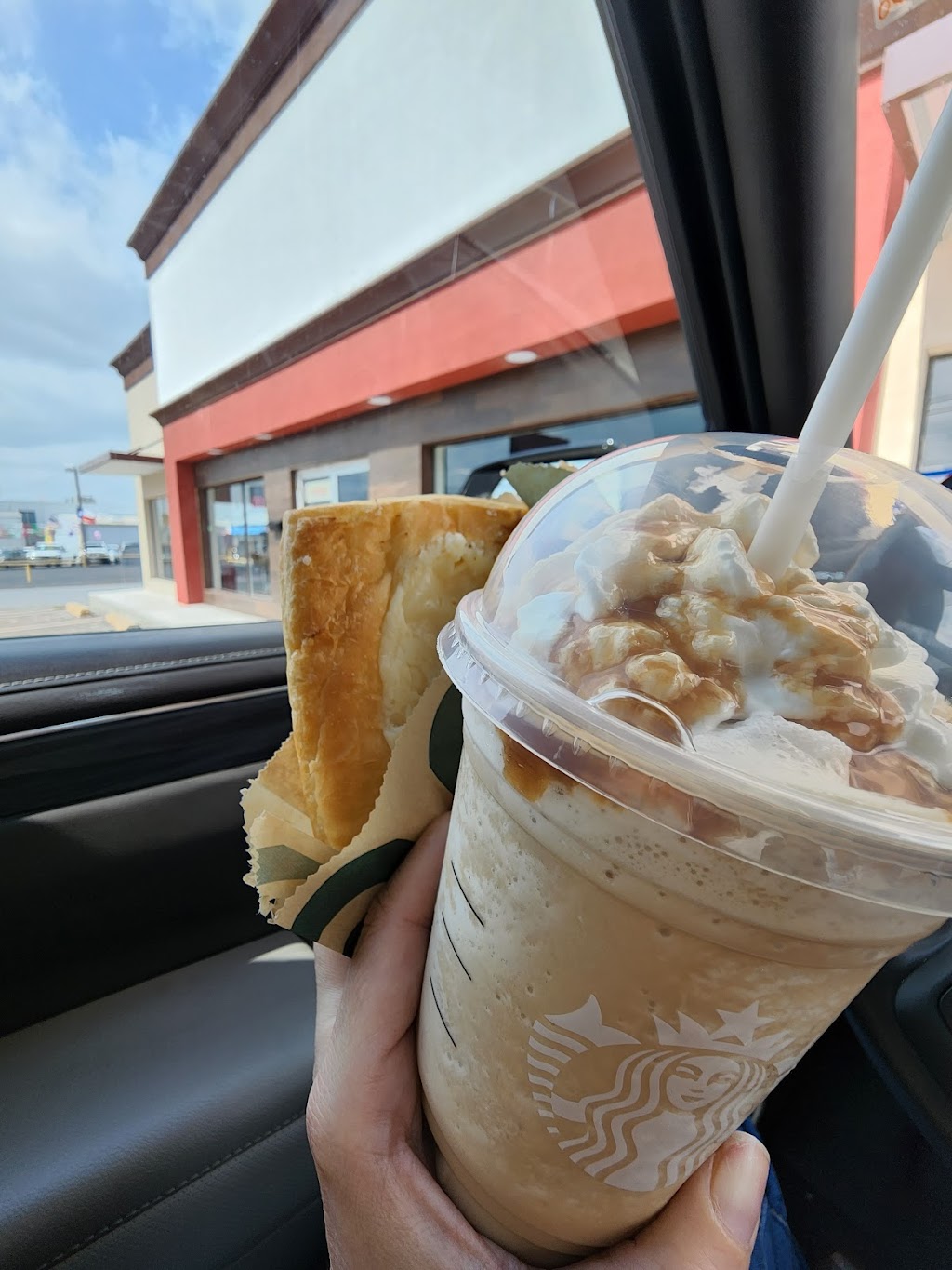 Starbucks | cafe | 4317 83, McAllen, TX 78503, USA | 9566183296 OR +1 956-618-3296