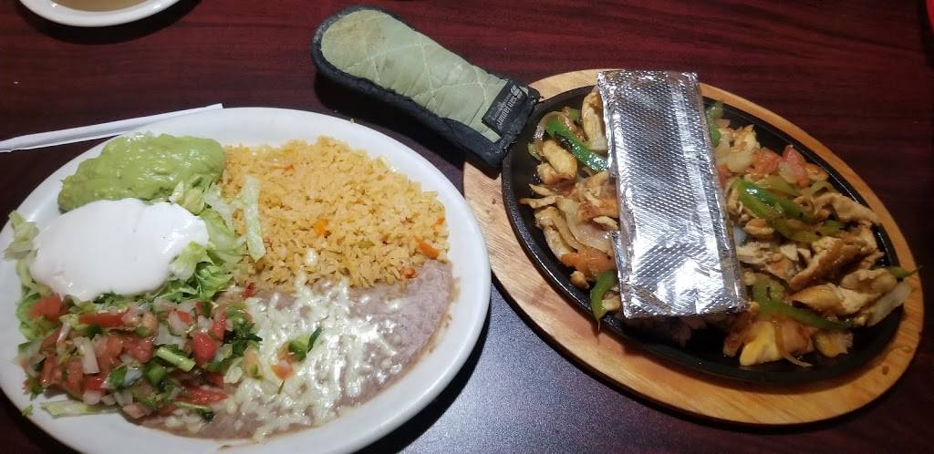 Las Fajitas Mexican Restaurant & Bar | restaurant | 1165 Woodbury Hwy, Manchester, TN 37355, USA | 9317285000 OR +1 931-728-5000