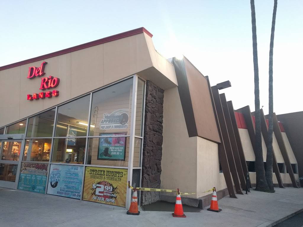 Del Rio Lanes | meal takeaway | 7502 Florence Ave, Downey, CA 90240, USA | 5629273351 OR +1 562-927-3351