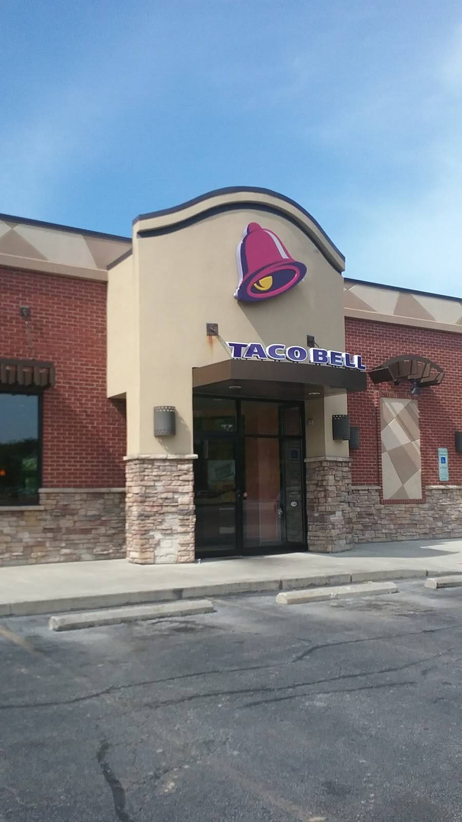 Taco Bell | meal takeaway | 1345 Columbia Rd, Westlake, OH 44145, USA | 4408997994 OR +1 440-899-7994