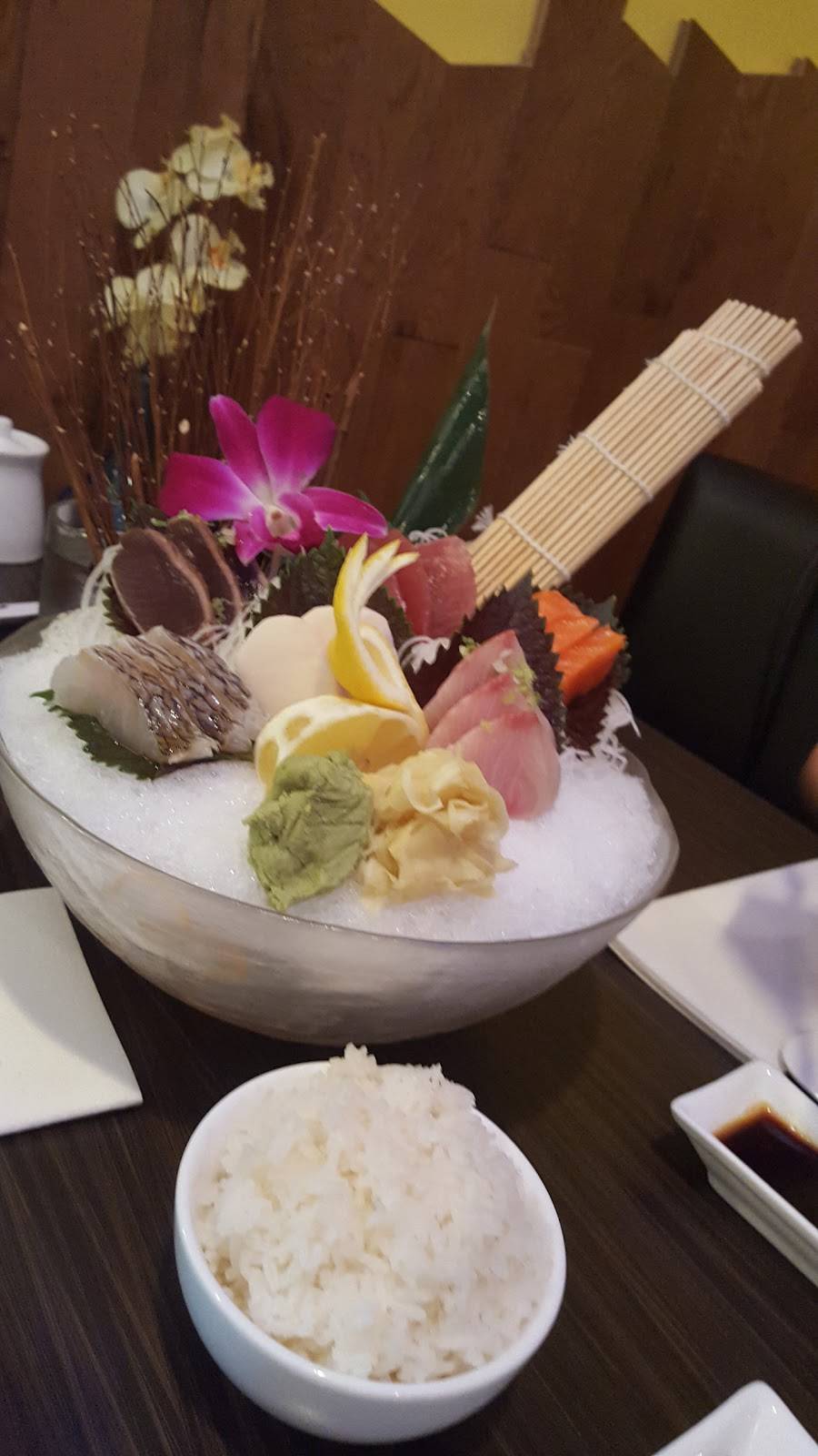 3 Guys Sushi | restaurant | 530 Forest Ave, Staten Island, NY 10310, USA | 7184470088 OR +1 718-447-0088