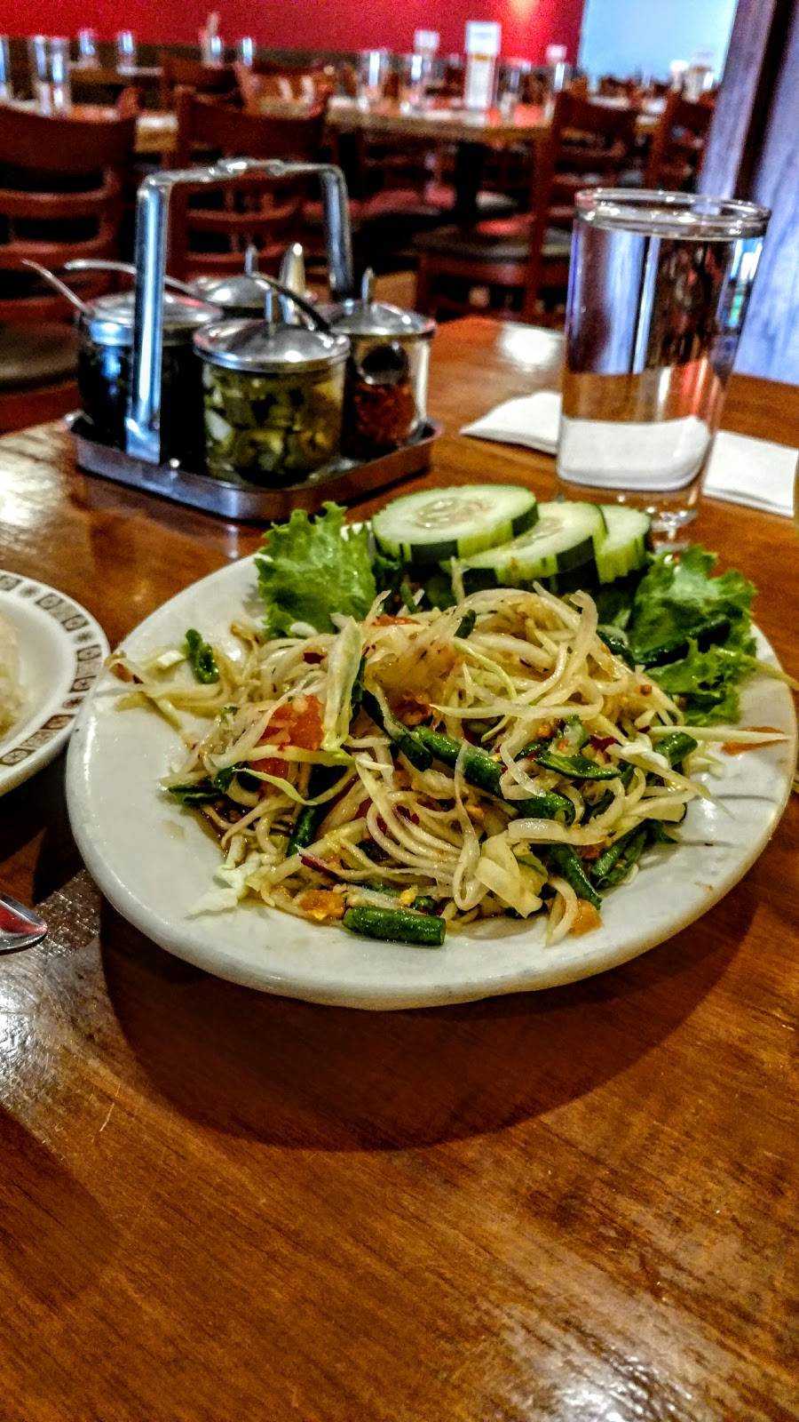 Sen Yai Sen Lek Thai | restaurant | 2422 Central Ave NE, Minneapolis, MN 55418, USA | 6127813046 OR +1 612-781-3046