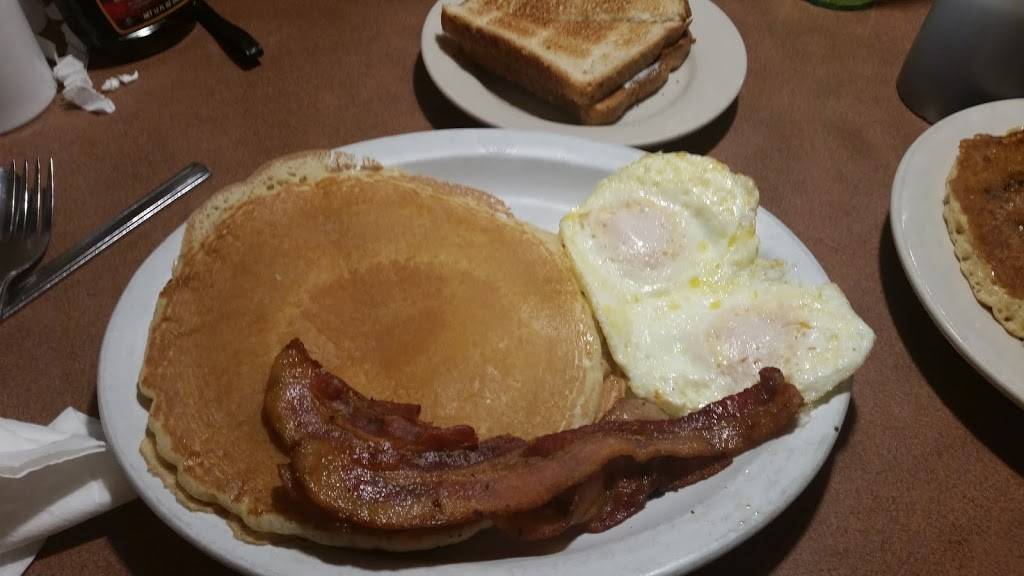 River Park Family Restaurant | restaurant | 813 Monroe St, Sheboygan Falls, WI 53085, USA | 9204671454 OR +1 920-467-1454