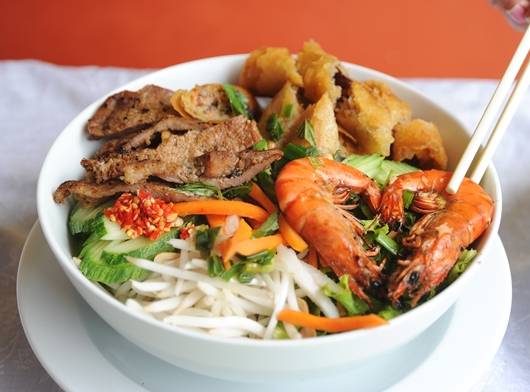 Traditional Saigon Restaurant | restaurant | 281 Belmont Ave, Springfield, MA 01108, USA | 4138884196 OR +1 413-888-4196