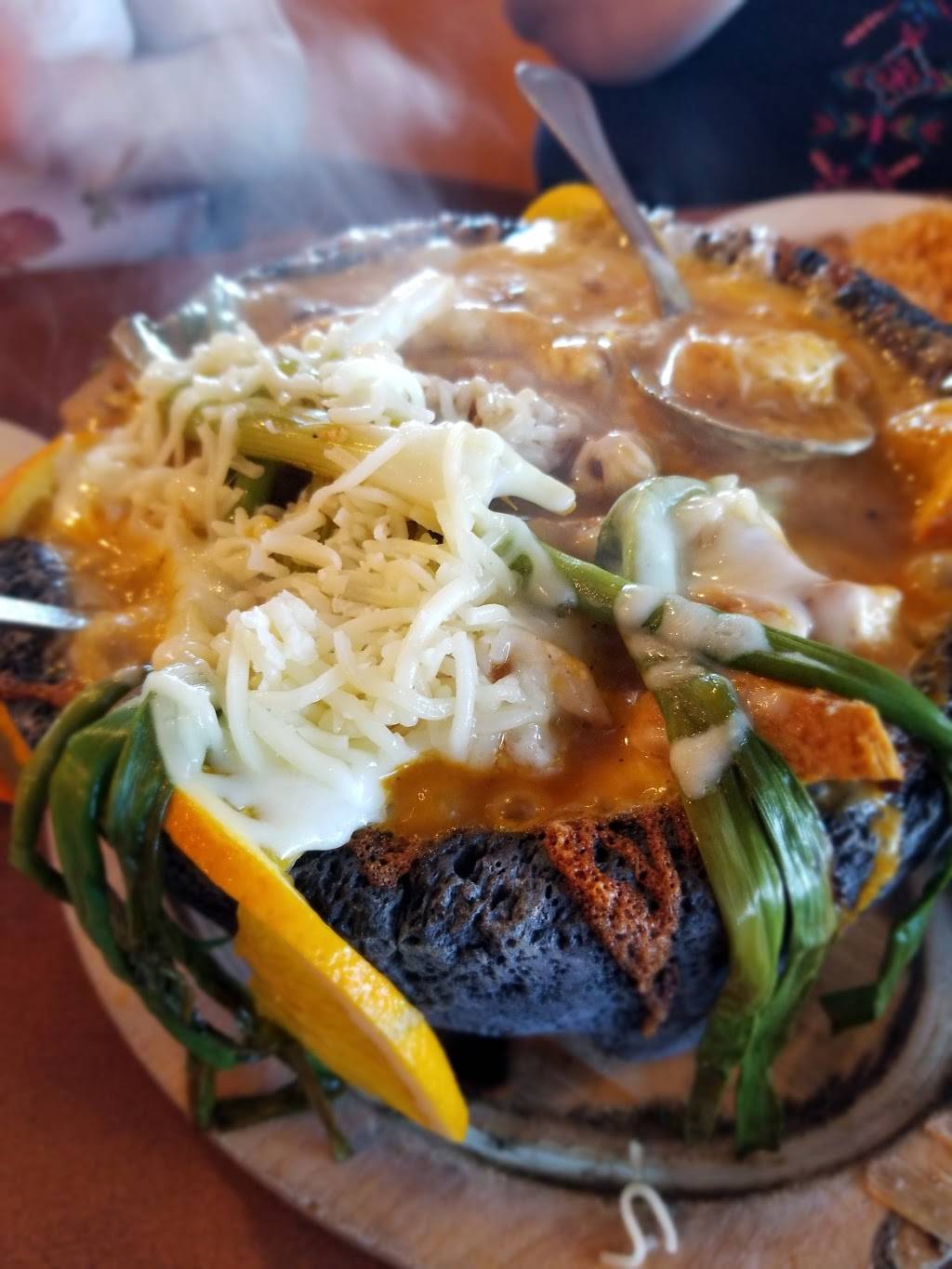 Mi Casa Seafood and Fine Mexican Cuisine | restaurant | 624 N Golden State Blvd, Turlock, CA 95380, USA | 2096329449 OR +1 209-632-9449