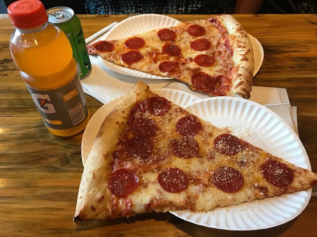 Benny Capitales | restaurant | 121 Fayetteville St #110, Raleigh, NC 27601, USA | 9192394173 OR +1 919-239-4173