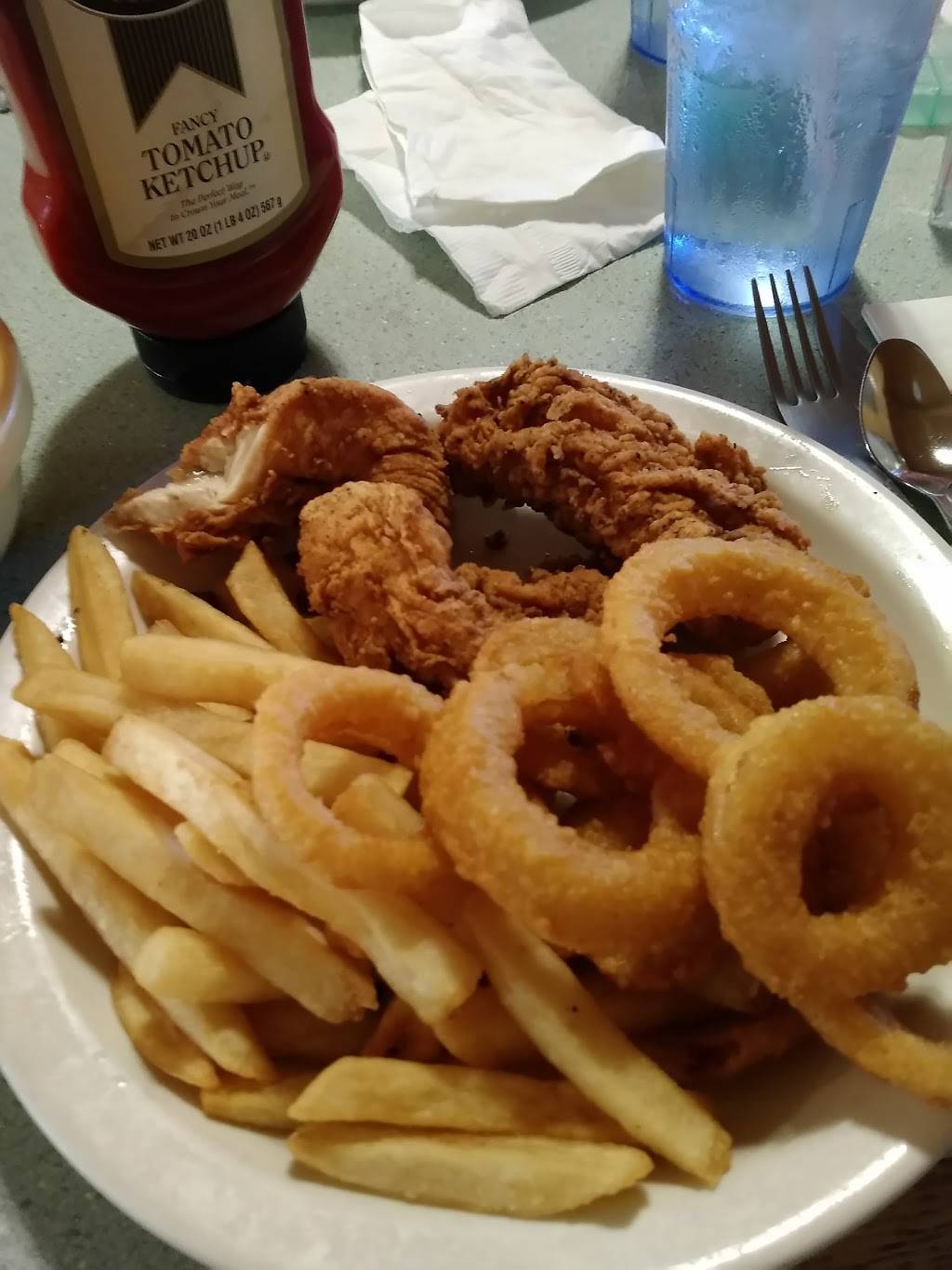 Lake Manor Restaurant | restaurant | 13143 US-68, Mt Orab, OH 45154, USA | 9374443500 OR +1 937-444-3500