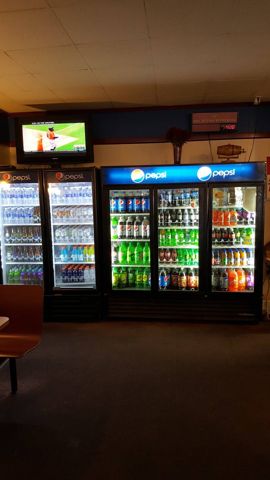 Nikos Pizza | meal delivery | 118 Main St, Ware, MA 01082, USA | 4139670469 OR +1 413-967-0469