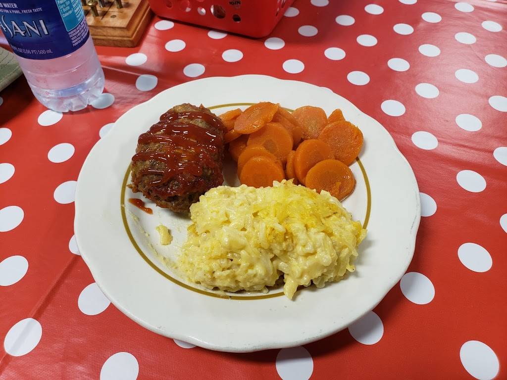 Grannys Garden | restaurant | 7010 Camp Ernst Rd, Burlington, KY 41005, USA | 8597438564 OR +1 859-743-8564