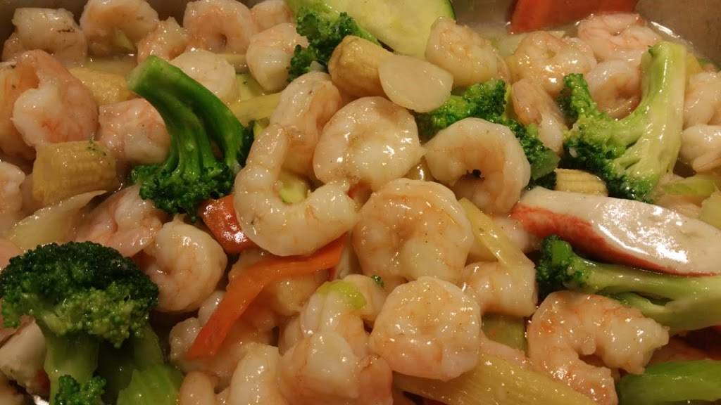 World Buffet | restaurant | 145 7 1/2 St, Monroe, WI 53566, USA | 6083295959 OR +1 608-329-5959