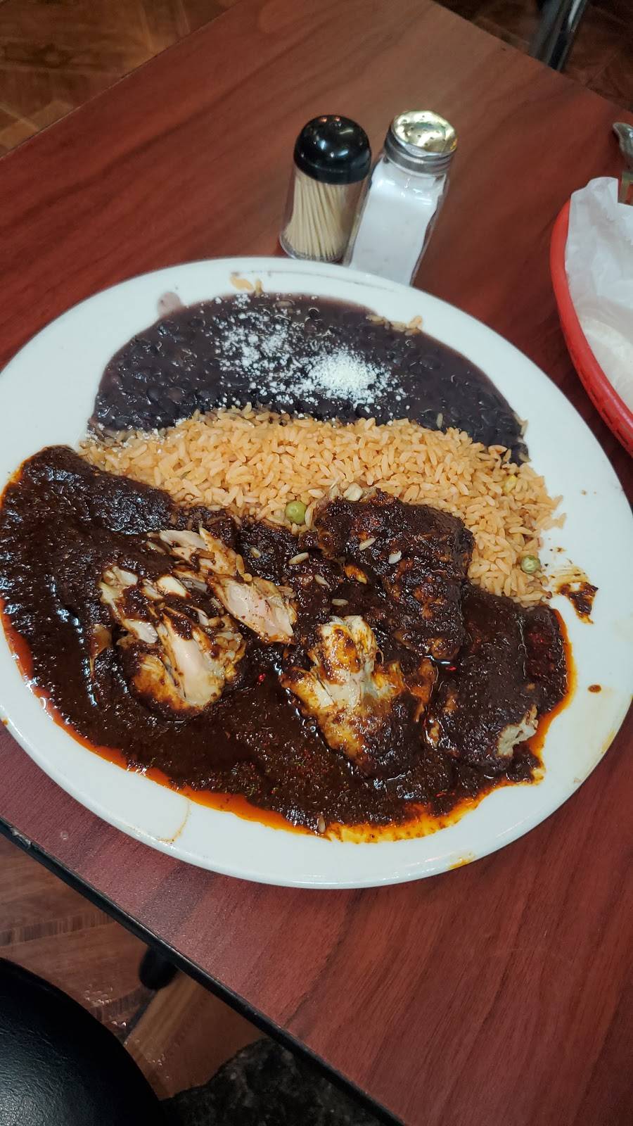 Tulcingo Azteca | restaurant | 3861 10th Ave, New York, NY 10034, USA | 2125676028 OR +1 212-567-6028