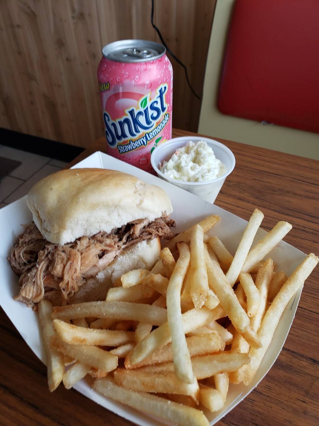 Big Mikes Pizza | restaurant | 424 W Chisholm St, Alpena, MI 49707, USA | 9893400898 OR +1 989-340-0898