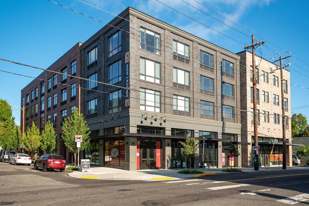 Pine State Biscuits | NW 23rd | restaurant | 1717 NW 23rd Ave, Portland, OR 97210, USA | 9714073621 OR +1 971-407-3621