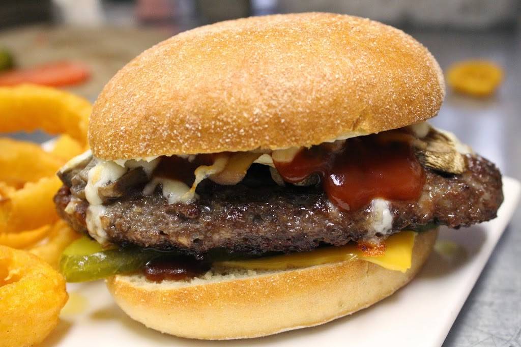 Food Box | restaurant | 180 Kenilworth Avenue North Foodbox, Hamilton, ON L8H 4S1, Canada | 9055430222 OR +1 905-543-0222