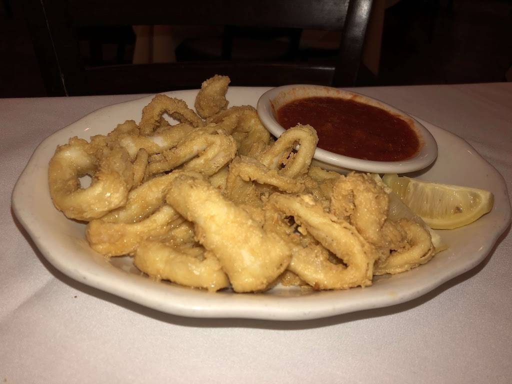 Uncle Joes Pizza | restaurant | 2854 Middle Country Rd, Lake Grove, NY 11755, USA | 6319810690 OR +1 631-981-0690