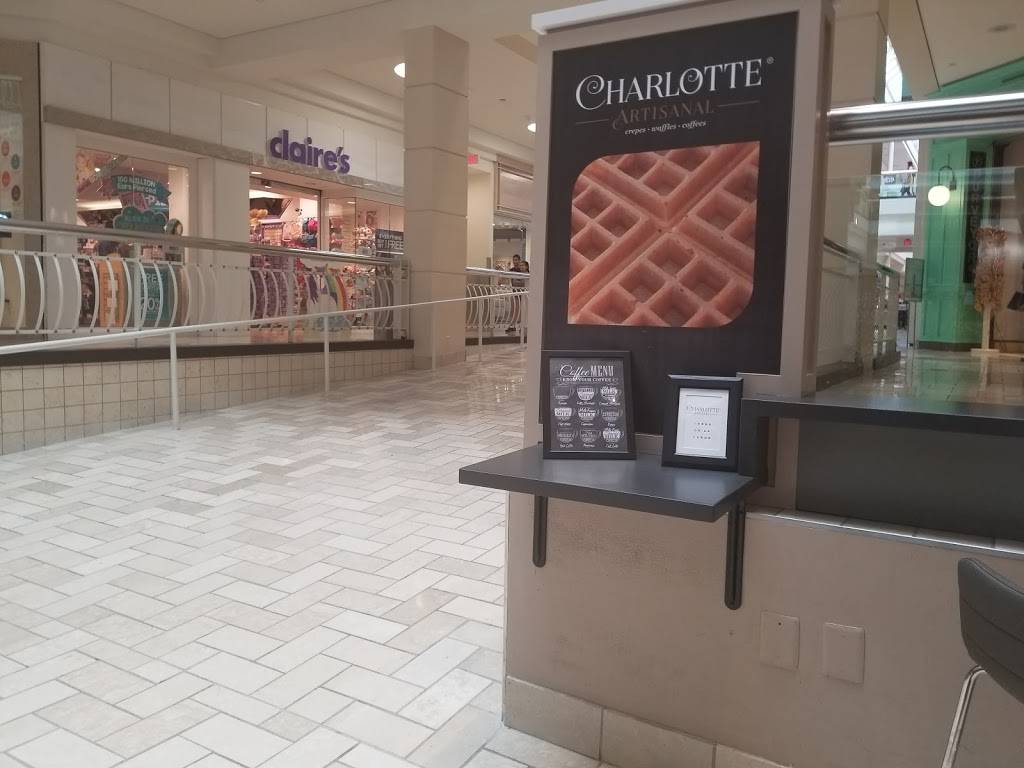 Charlotte Artisanal | bakery | CHARLOTTE ARTISANAL / Tysons Corner Center, 1961 CHAIN BRIDGE RD, McLean, VA 22102, USA | 2407818654 OR +1 240-781-8654