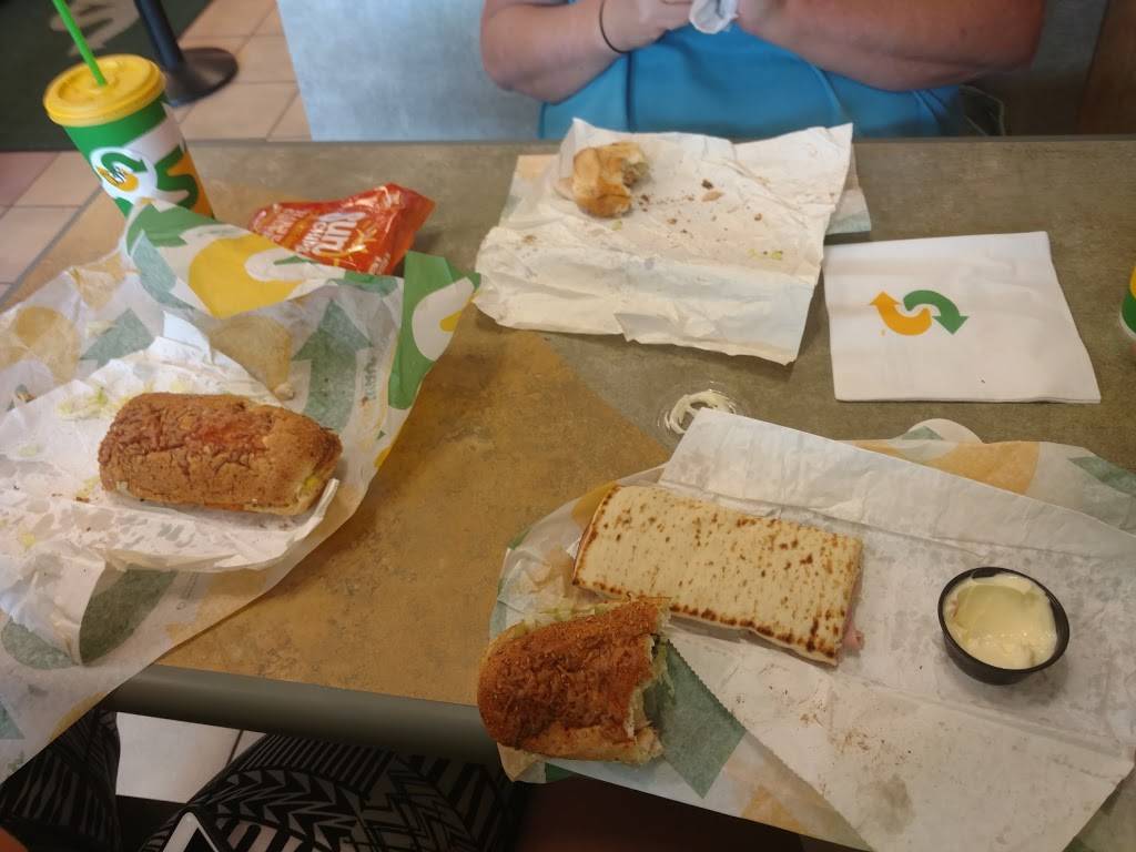 Subway | restaurant | 154 Main St, Wintersville, OH 43953, USA | 7402649161 OR +1 740-264-9161