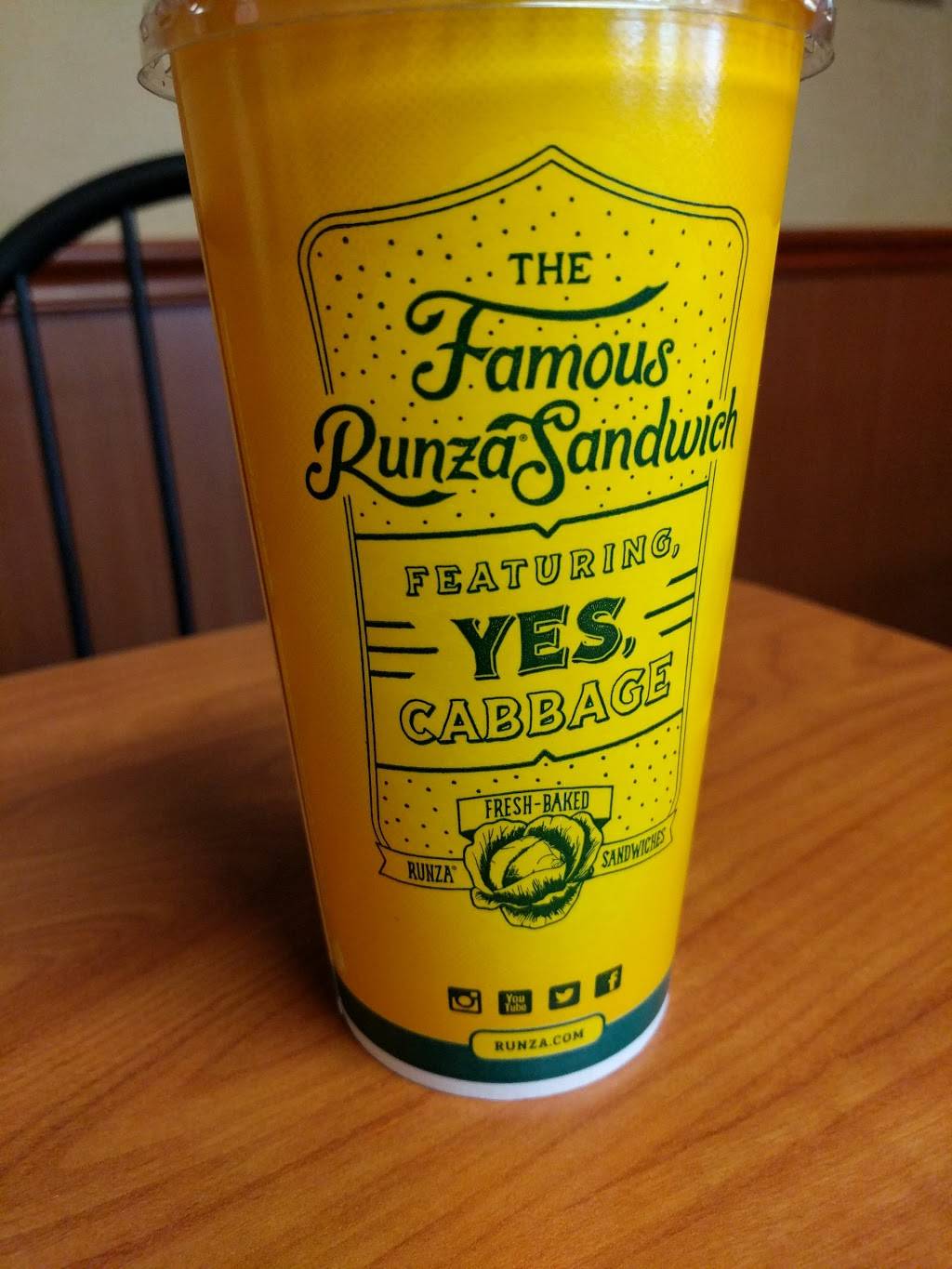 Runza Restaurant | restaurant | 4901 O St #2, Lincoln, NE 68510, USA | 4024885550 OR +1 402-488-5550