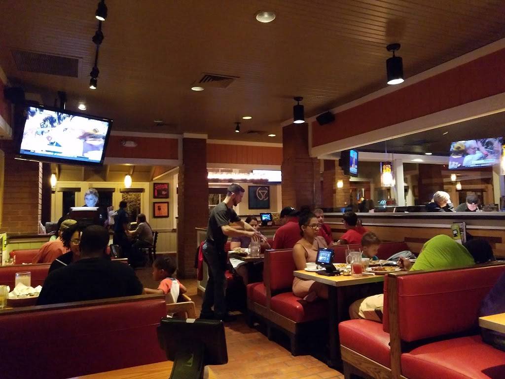 Chilis Grill & Bar | meal takeaway | 1664 Wells Rd, Orange Park, FL 32073, USA | 9042646907 OR +1 904-264-6907