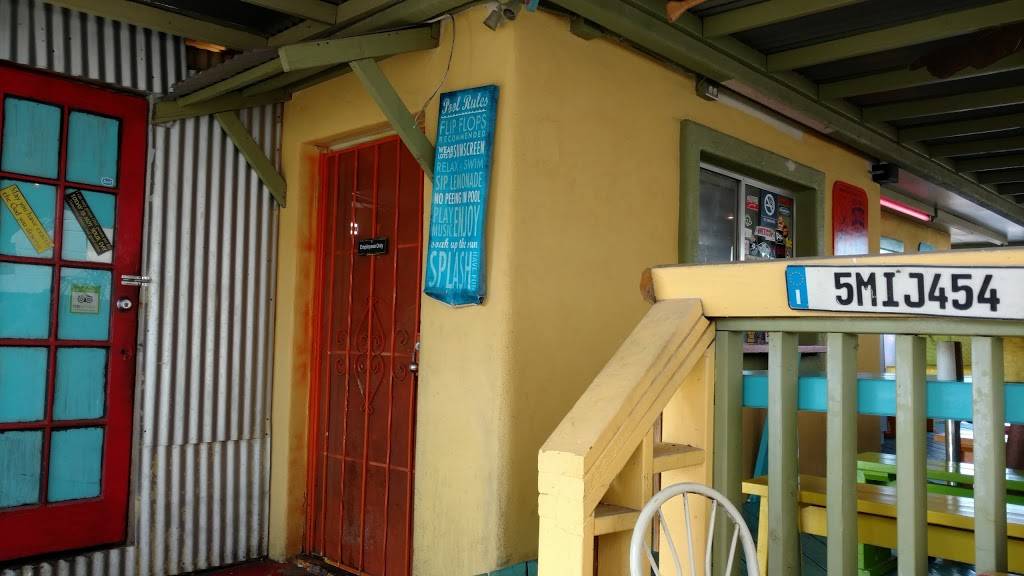 Two Hippies Beach House | restaurant | 501 E Camelback Rd, Phoenix, AZ 85012, USA | 6022770399 OR +1 602-277-0399