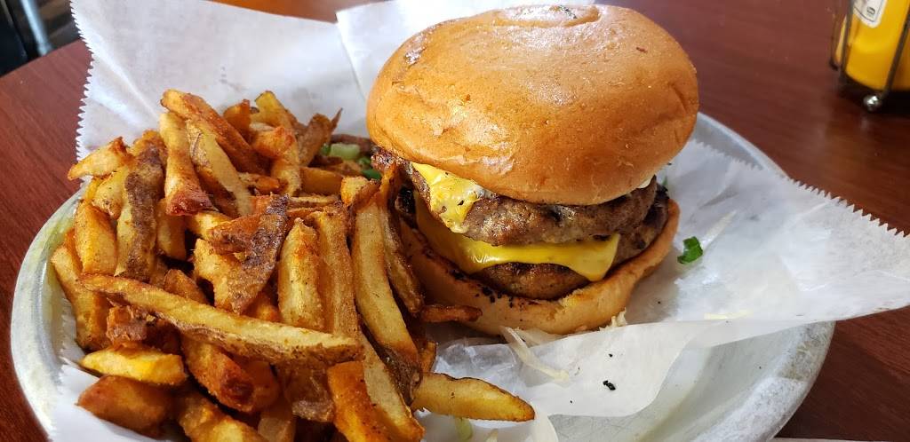 BGR Grille | restaurant | 1603 White Way, East Point, GA 30344, USA | 4049212288 OR +1 404-921-2288