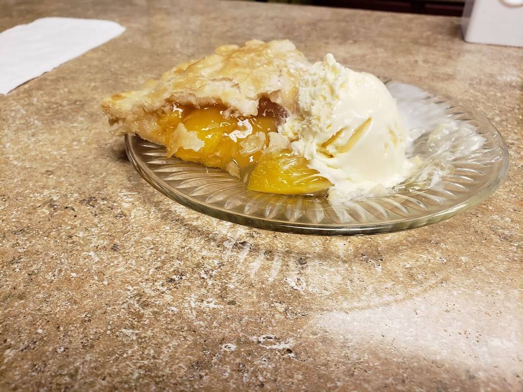 Rain Country Restaurant | restaurant | 124 W Simpson Ave, McCleary, WA 98557, USA | 3604953600 OR +1 360-495-3600