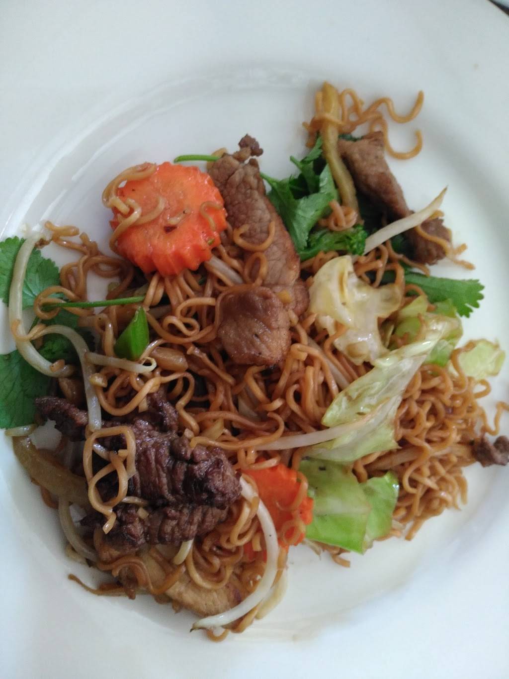 Nopgow Thai Restaurant | restaurant | 39522 10th St W F, Palmdale, CA 93551, USA | 6612730875 OR +1 661-273-0875