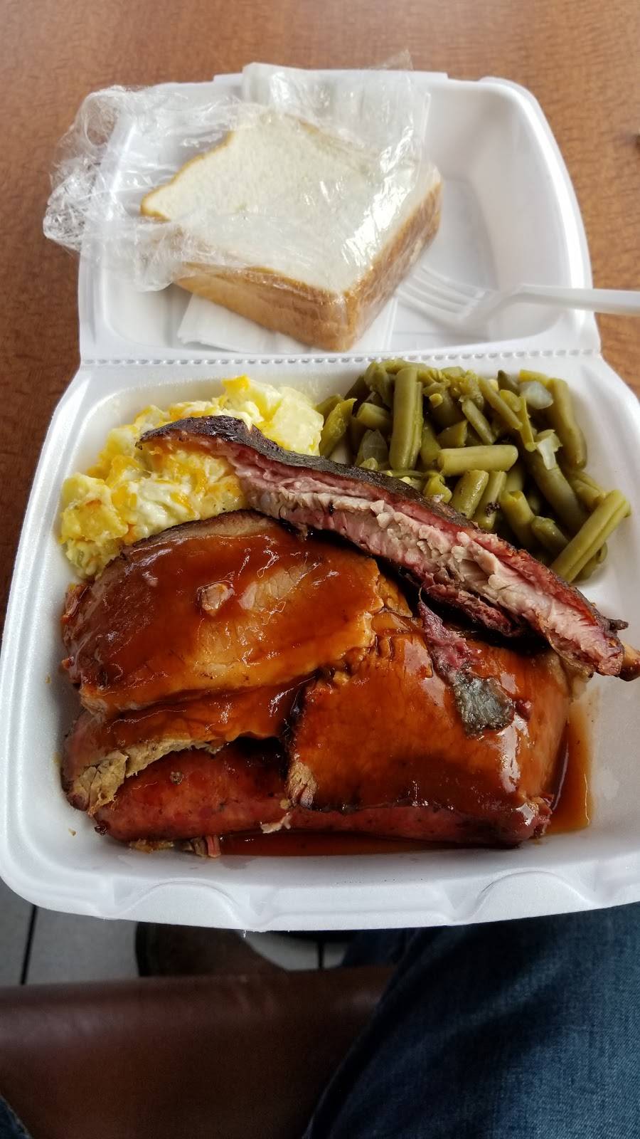 Smoken Js BBQ | restaurant | 2303 West Sam Houston Pkwy N, Houston, TX 77043, USA | 8324042876 OR +1 832-404-2876