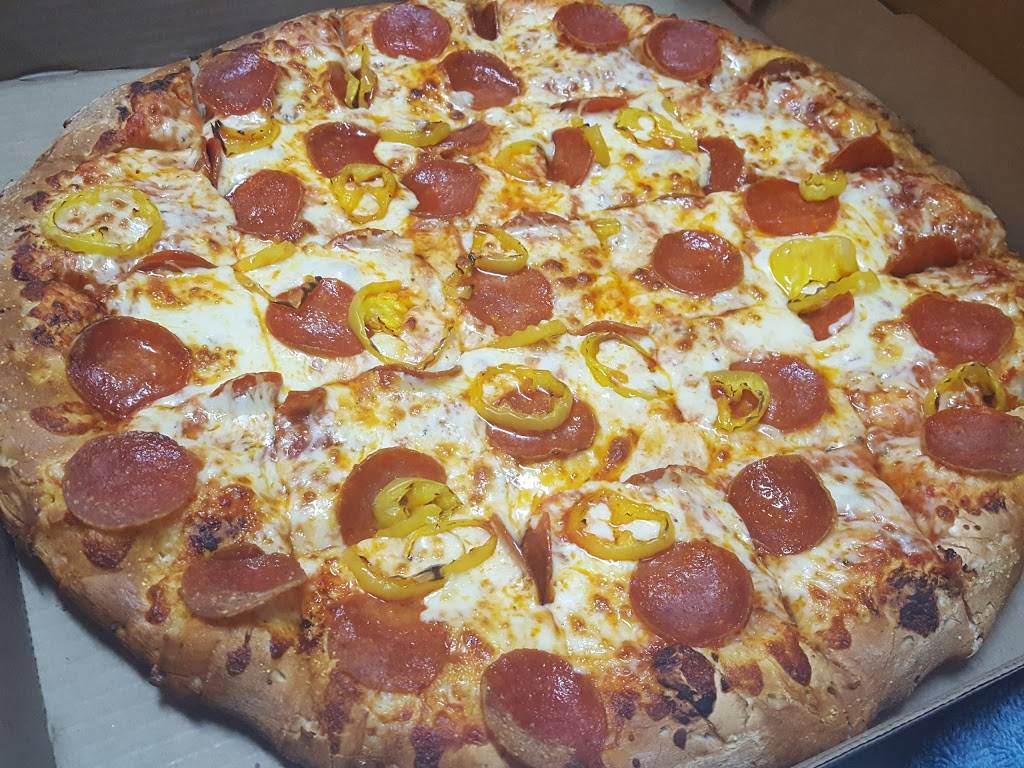 Saylors Pizza & More | restaurant | 2047 Oakland Ave, Elkhart, IN 46516, USA | 5742933683 OR +1 574-293-3683