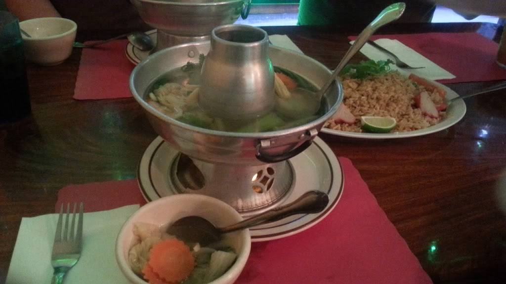 Awesome Thai Cuisine | restaurant | 18505 Victory Blvd, Reseda, CA 91335, USA | 8183441677 OR +1 818-344-1677