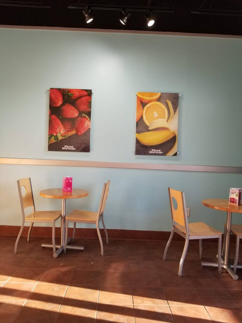 Planet Smoothie | restaurant | 2441 S Orange Ave, Orlando, FL 32806, USA | 4074803552 OR +1 407-480-3552