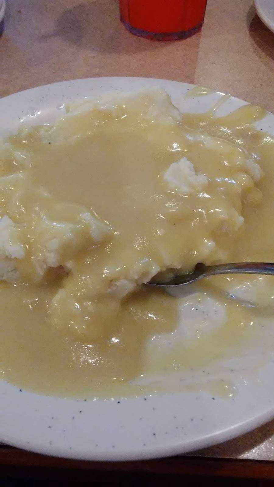 Pizza Ranch | meal delivery | 1900 1st St W, Independence, IA 50644, USA | 3193349000 OR +1 319-334-9000