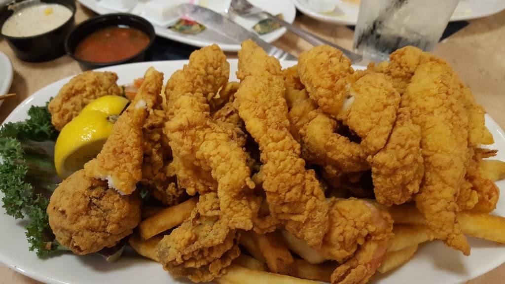 Essex Seafood Two | restaurant | 1360 West, FL-40, Pierson, FL 32180, USA | 3867491557 OR +1 386-749-1557