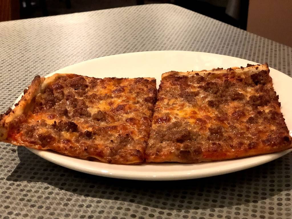 La Casa Pizzaria | restaurant | 4432 Leavenworth St, Omaha, NE 68105, USA | 4025566464 OR +1 402-556-6464