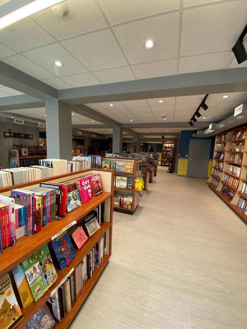 Omars World of Comics | restaurant | 20 Waltham St, Lexington, MA 02421, USA | 7814576986 OR +1 781-457-6986