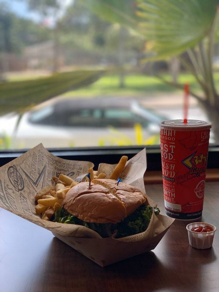 테디스 비거버거(동물원지점) | restaurant | 134 Kapahulu Ave, Honolulu, HI 96815, USA | 8089263444 OR +1 808-926-3444
