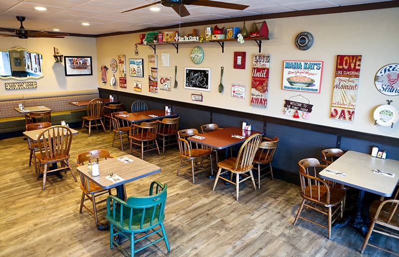 Mama Kats Restaurant | bakery | 950 W San Marcos Blvd, San Marcos, CA 92078, USA | 7605914558 OR +1 760-591-4558