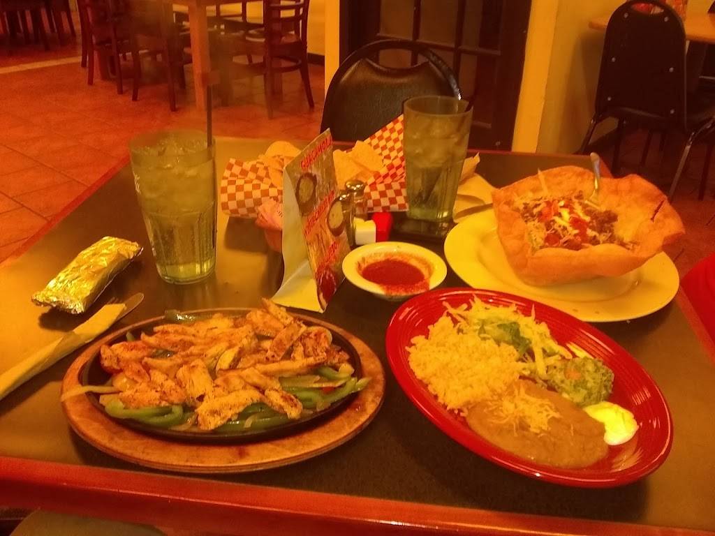 Casa Bonita Kc | restaurant | 1709 Steele Rd, Kansas City, KS 66106, USA | 9132297540 OR +1 913-229-7540