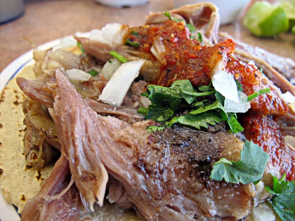 El Borrego De Oro Restaurant | restaurant | 2403 Whittier Blvd, Los Angeles, CA 90023, USA | 3237804213 OR +1 323-780-4213