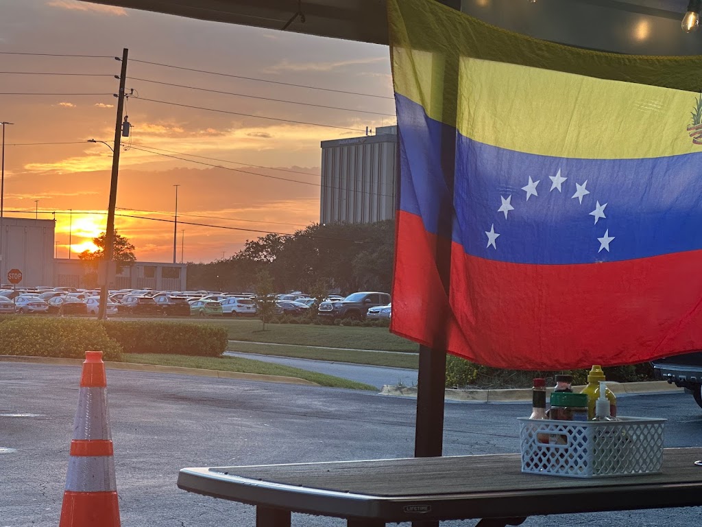 Me gusta full grill | restaurant | 77 Monument Rd, Jacksonville, FL 32225, USA | 3058466972 OR +1 305-846-6972