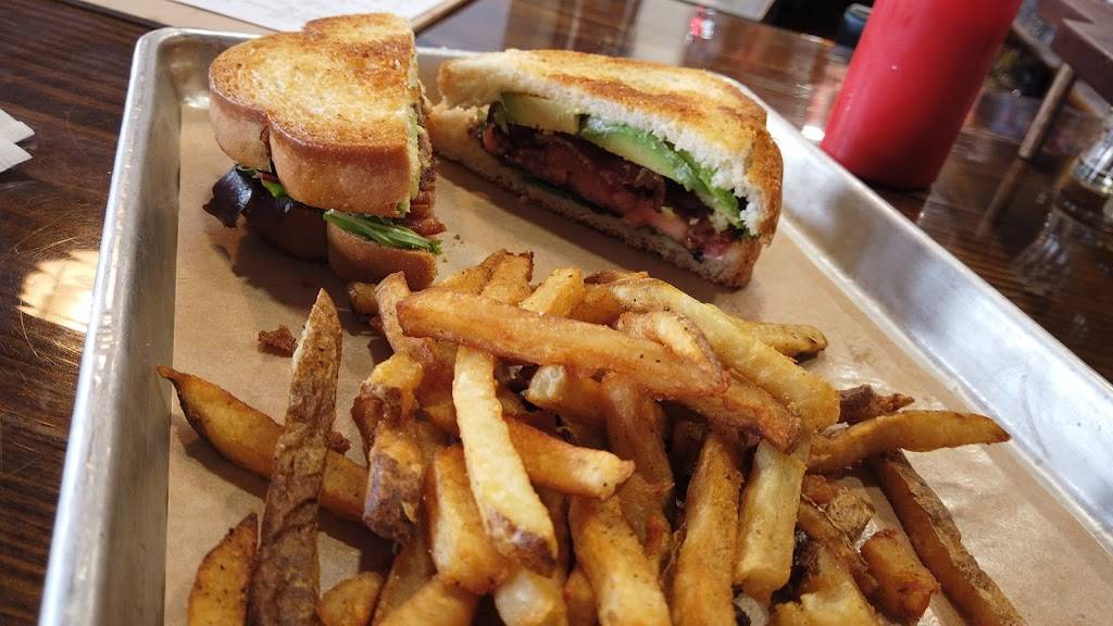 Stuttgarden Tavern | restaurant | 111 23rd St, Galveston, TX 77550, USA | 4094974972 OR +1 409-497-4972