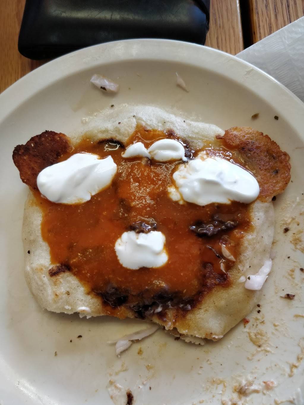 Los Cocos | Salvadorian Restaurant | restaurant | 1449 Fruitvale Ave, Oakland, CA 94601, USA | 5105363079 OR +1 510-536-3079