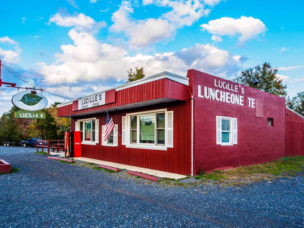 Lucilles Country Cooking | restaurant | 1496 Main St, Barnegat, NJ 08005, USA | 6096984474 OR +1 609-698-4474