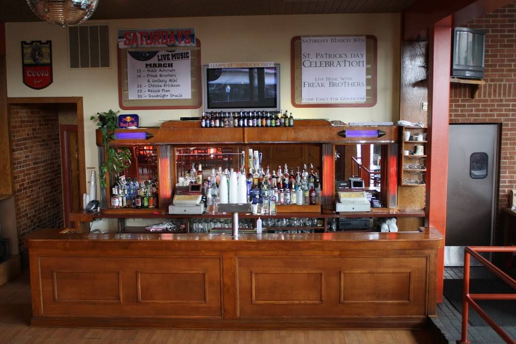 Columbia Street West | restaurant | 135 W Columbia St, Fort Wayne, IN 46802, USA | 2604225055 OR +1 260-422-5055