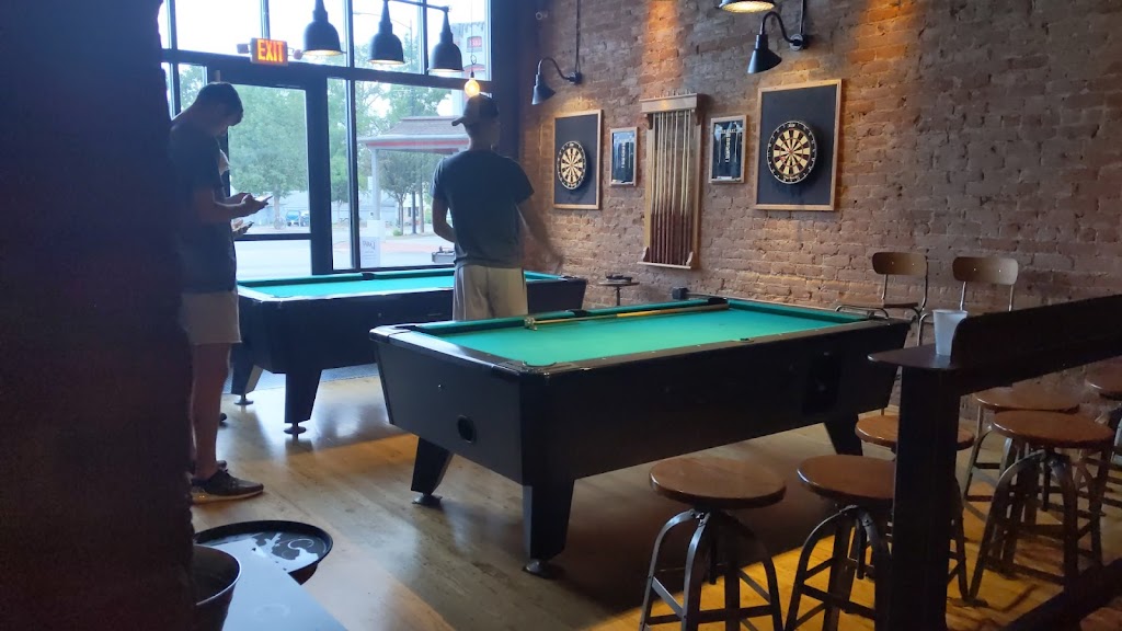 The Lariat | restaurant | 206 E Main St, Buena Vista, CO 81211, USA | 7193959494 OR +1 719-395-9494