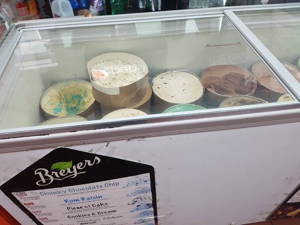 Krazy Chicken & Pizza | meal delivery | 1805, 299 Malcolm X Blvd, Brooklyn, NY 11233, USA | 7184847761 OR +1 718-484-7761