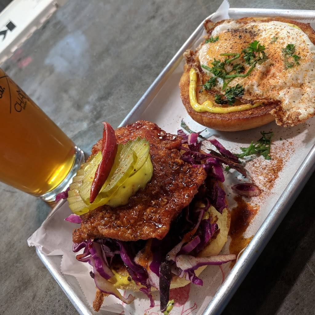 Cullums Attagirl Ice House | restaurant | 726 E Mistletoe Ave, San Antonio, TX 78212, USA | 2104374263 OR +1 210-437-4263