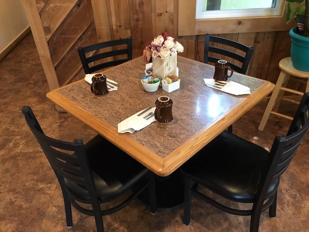 Station Cafe | restaurant | 164 E Sierra Ave, Portola, CA 96122, USA | 5308329640 OR +1 530-832-9640